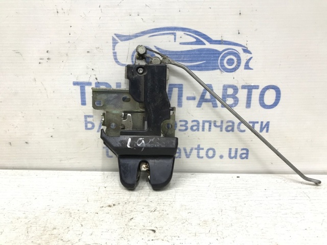 Замок двери багажника MR379216 MITSUBISHI
