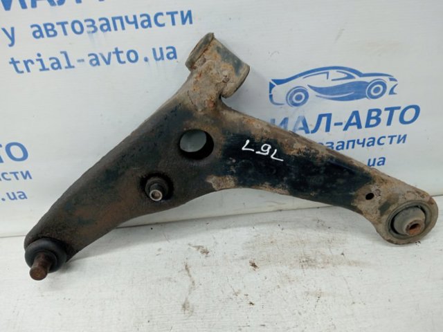 MR403419 Рычаг передней подвески нижний левый купить Павлоград