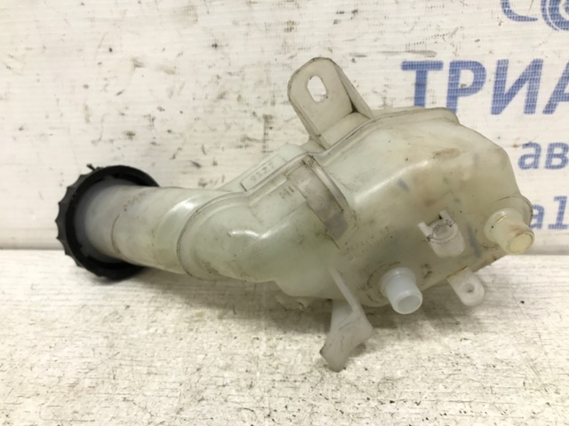 MITSUBISHI MR403657 Бачок насоса ГУР в наличии Полтава