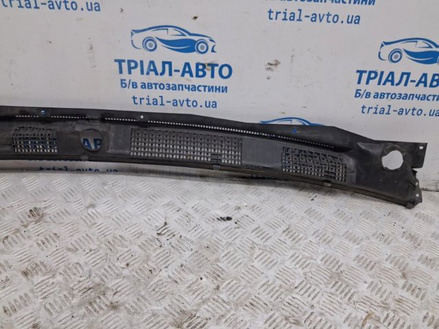 MR416416 MITSUBISHI Водосток лобового стекла, жабо купить в Черкассы
