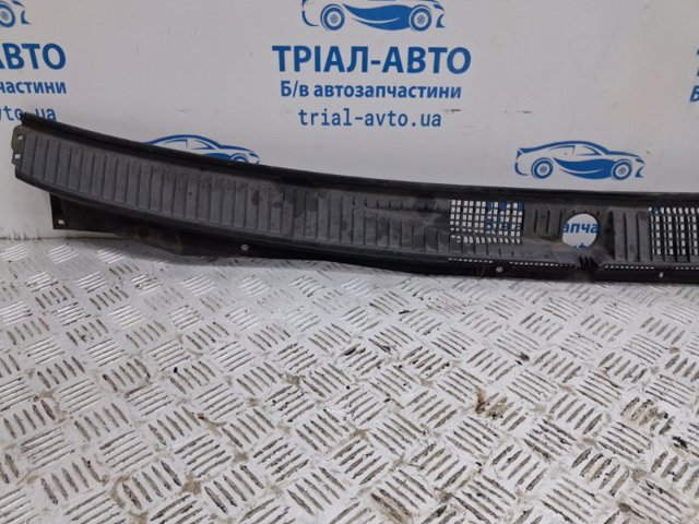 MR416416 Водосток лобового стекла, жабо купить Николаев