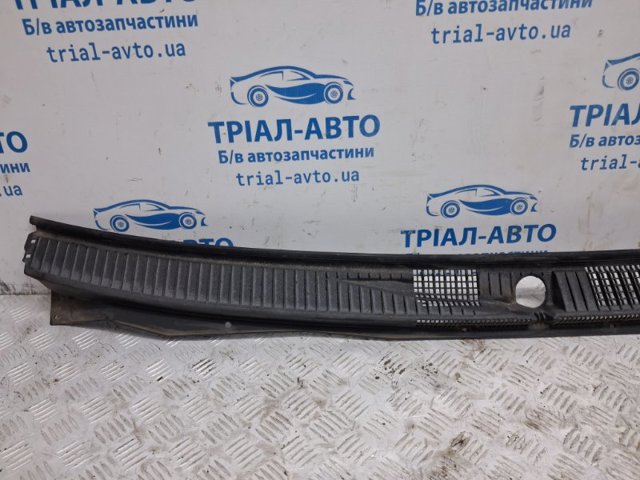 MITSUBISHI MR416416 Водосток лобового стекла, жабо в наличии Запорожье