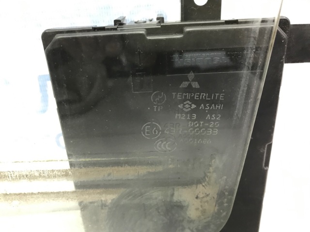 MR436983 MITSUBISHI Стекло двери задней левой купить в Тернополь