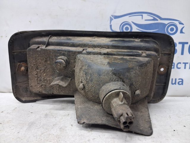 MR465018 MITSUBISHI Фонарь заднего бампера правый купить в Киев