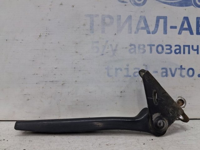 Петля капота, правая MR473530 MITSUBISHI