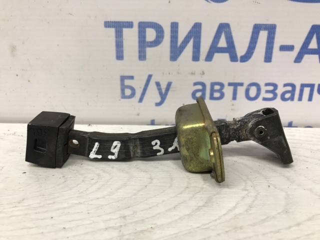 Ограничитель открывания задней двери MR473583 MITSUBISHI