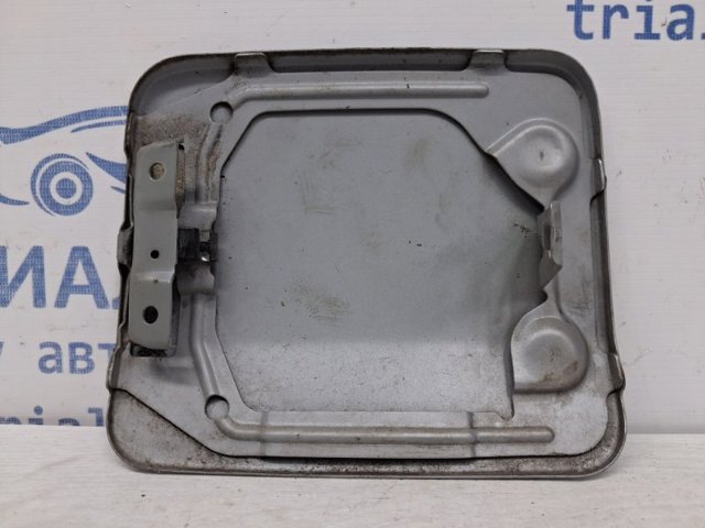 Дверка бензобака MR485937 MITSUBISHI