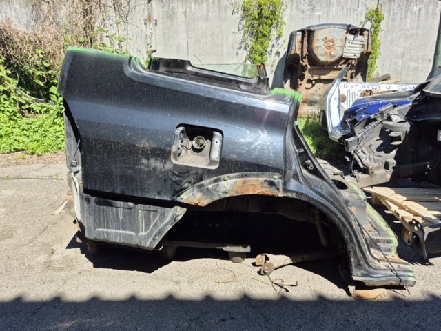 Боковая часть задняя правая MR485958 MITSUBISHI
