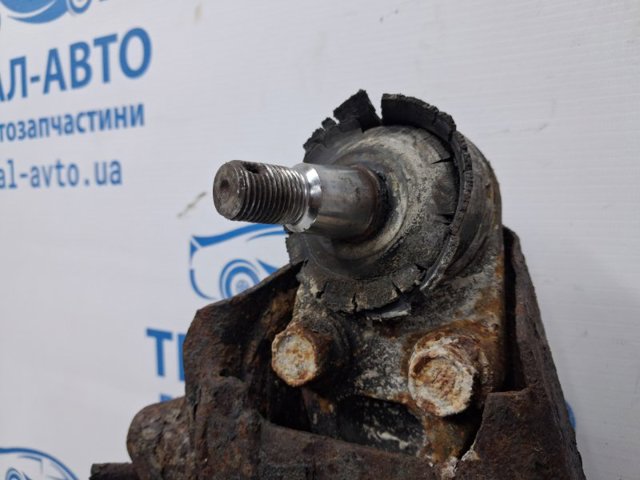 MR496795 Рычаг передней подвески нижний левый купить Львов