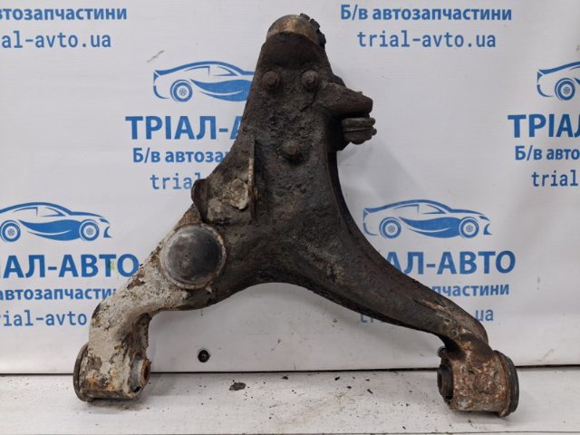 MR496795 MITSUBISHI Рычаг передней подвески нижний левый купить в Львов