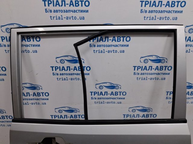 Дверь пассажирская задняя правая MR496880 MITSUBISHI