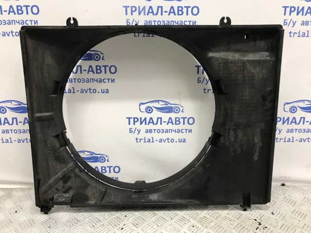 Рамка радиатора охлаждения MR497044 MITSUBISHI