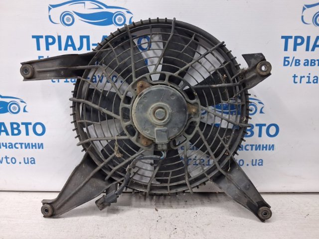 Диффузор радиатора кондиционера, в сборе с крыльчаткой и мотором MR500911 MITSUBISHI