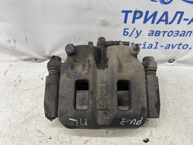 MITSUBISHI MR510538 Суппорт тормозной передний правый в наличии Ровно