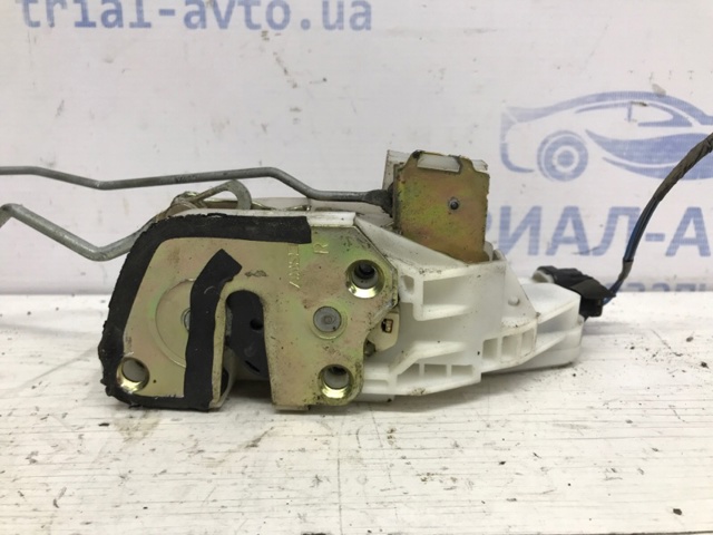 MR512236 Замок передней правой двери купить Киев
