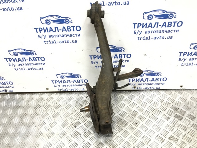 MR519134 MITSUBISHI Рычаг (тяга) задней подвески продольный нижний правый купить в Одесса