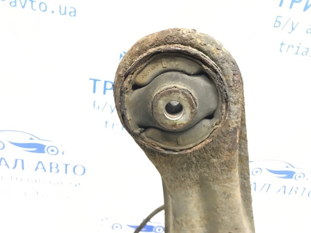 MITSUBISHI MR519134 Рычаг (тяга) задней подвески продольный нижний правый в наличии Киев