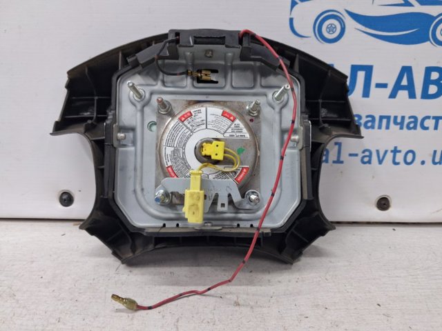 MR527359 MITSUBISHI Подушка безопасности (AIRBAG) водительская купить в Чернигов