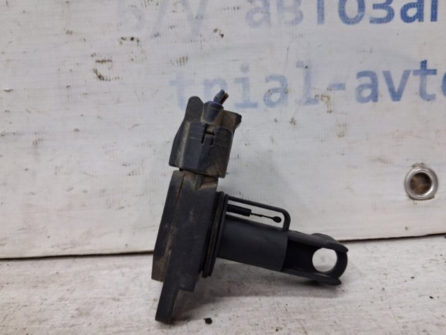 MAF датчик MR547077 MITSUBISHI
