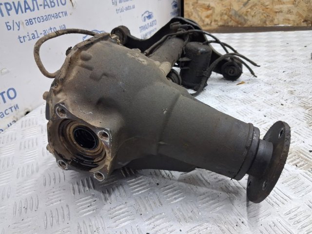 MITSUBISHI MR548646 Передний редуктор в наличии Львов
