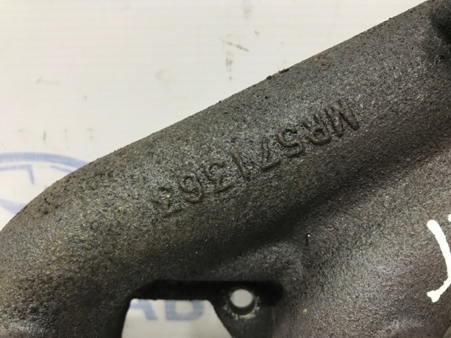 MITSUBISHI MR571363 Коллектор выпускной в наличии Черновцы