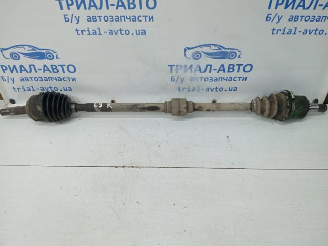 Полуось передняя, правая MR580378 MITSUBISHI
