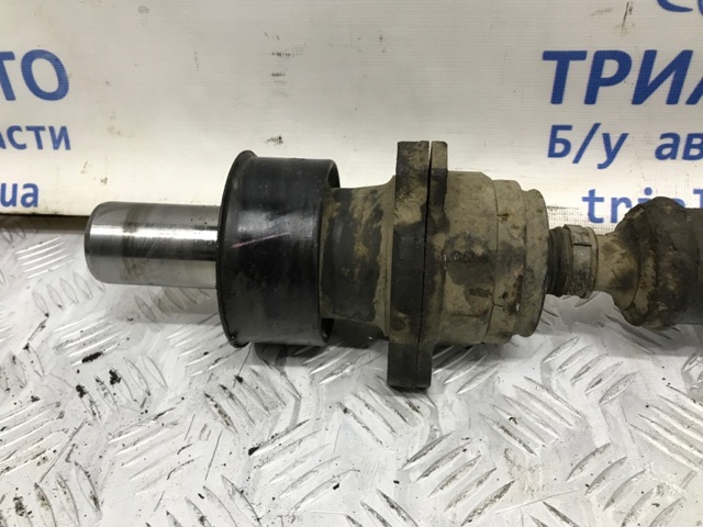 MR580626 MITSUBISHI Кардан передний купить в Полтава