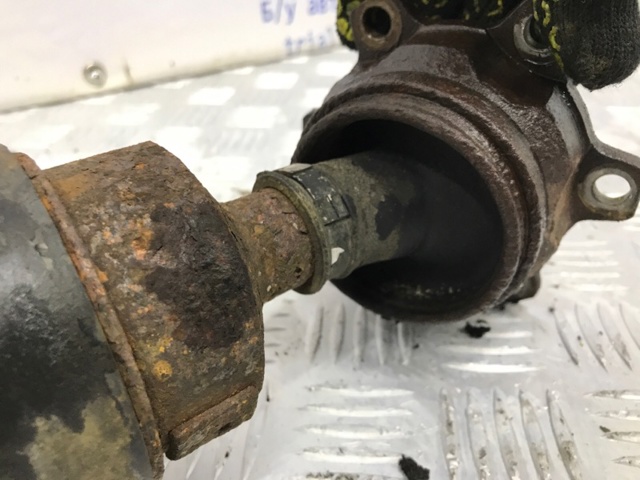 MITSUBISHI MR581616 Кардан задний в наличии Павлоград