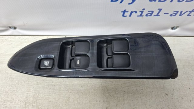 MR587878 MITSUBISHI Кнопочный блок управления стеклоподъемником передний левый купить в Днепр