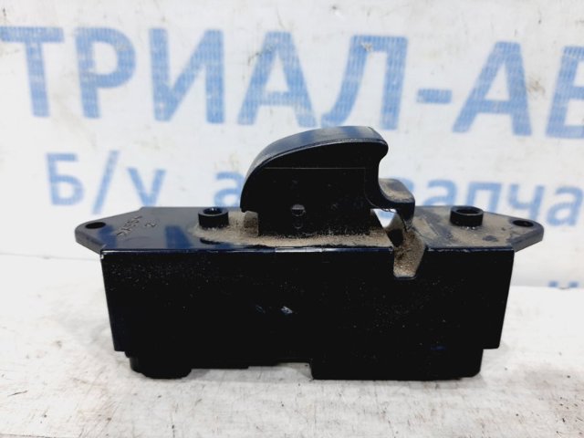 MITSUBISHI MR587957 в наличии Павлоград