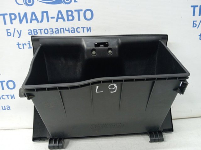 MR633537 MITSUBISHI Ящик перчаточный (бардачок) купить в Одесса