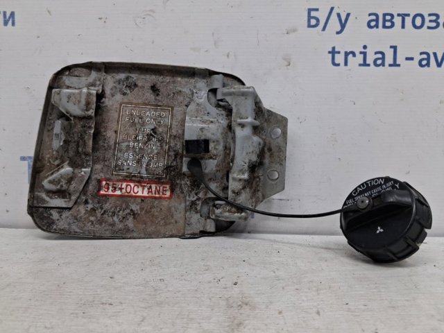 MITSUBISHI MR954514 Лючок бензобака (топливного бака) в наличии Житомир