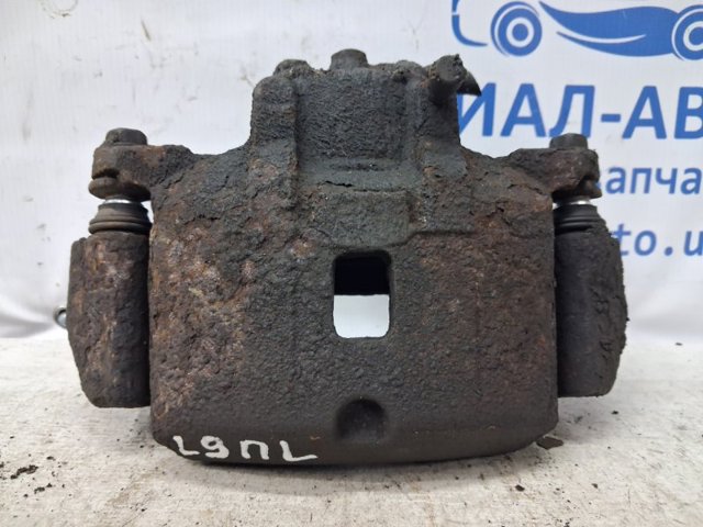 Суппорт тормозной, передний, левый MR955063 MITSUBISHI