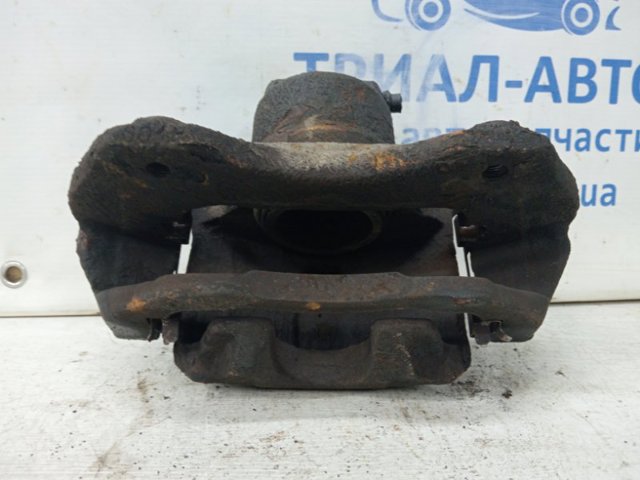 Суппорт тормозной, передний, правый MR955064 MITSUBISHI