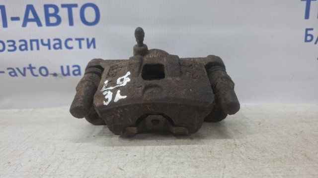 Задний левый суппорт MR955065 MITSUBISHI