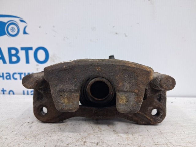 MR955066 MITSUBISHI Суппорт задний правый купить в Одесса