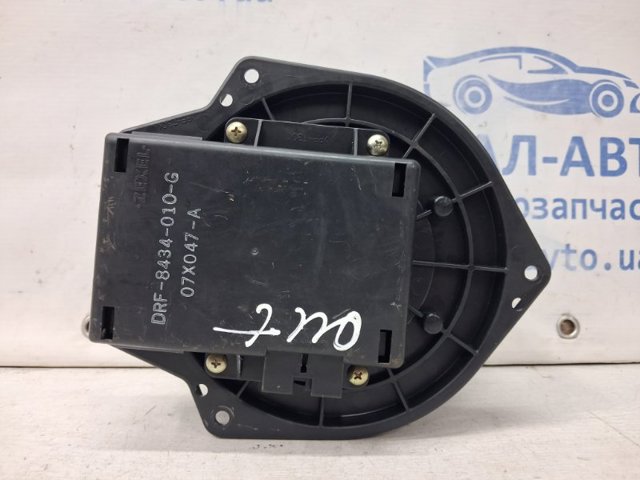 MITSUBISHI MR958181 в наличии Киев
