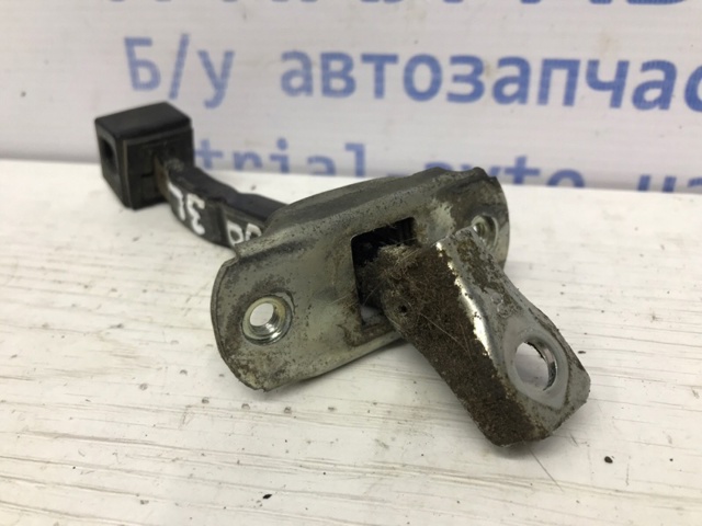 MITSUBISHI MR959623 Ограничитель открывания двери задний в наличии Павлоград