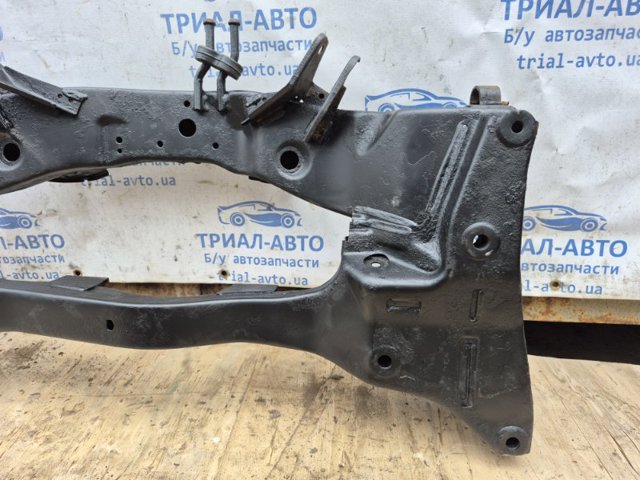 MR961172 MITSUBISHI Подрамник задний купить в Павлоград