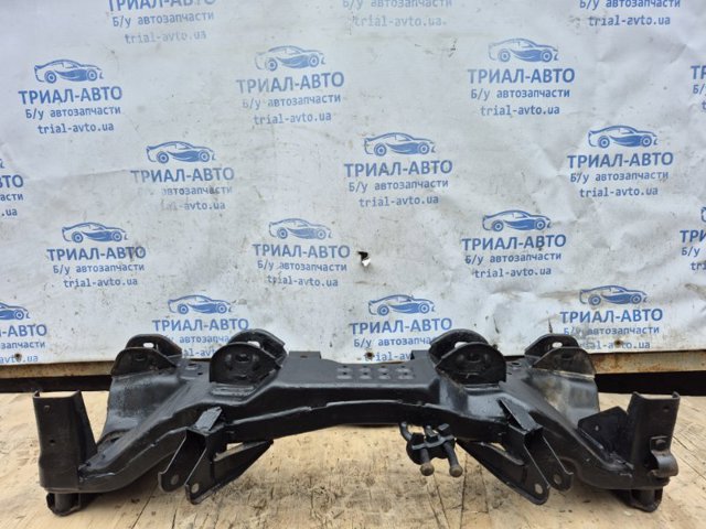 MR961172 MITSUBISHI Балка задней подвески (подрамник) купить в Ровно
