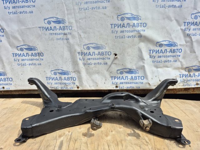 MR961222 MITSUBISHI Балка передней подвески (подрамник) передняя купить в Киев