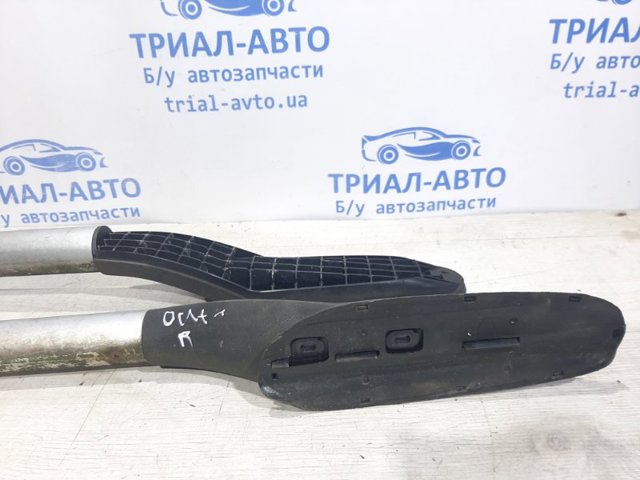 MR971436 MITSUBISHI Рейлинг крыши правый купить в Чернигов