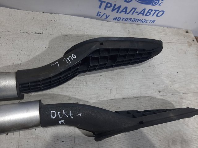 MR971436 MITSUBISHI Рейлинг крыши правый купить в Тернополь