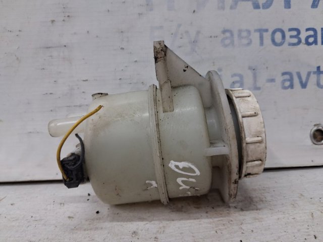 MITSUBISHI MR977457 в наличии Ровно