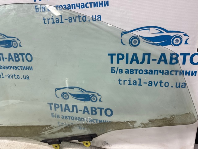 MR978106 MITSUBISHI Стекло двери передней правой купить в Черновцы