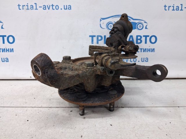 MITSUBISHI MR992377 Цапфа передняя левая в наличии Черкассы