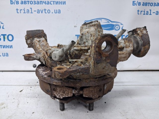 MITSUBISHI MR992532 Цапфа (поворотный кулак) задний правый в наличии Каменское