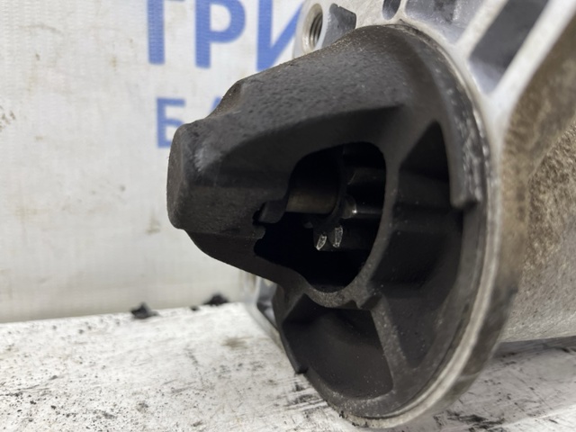 MAZDA R2AH18400 Стартер в наличии Тернополь