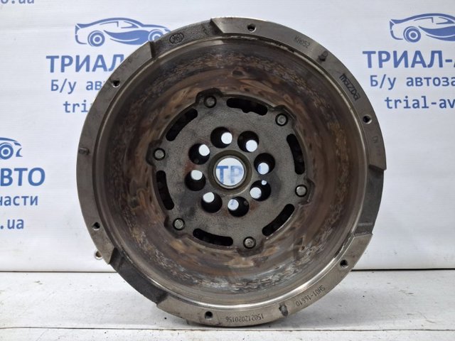 Маховик сцепления SH0116610 MAZDA