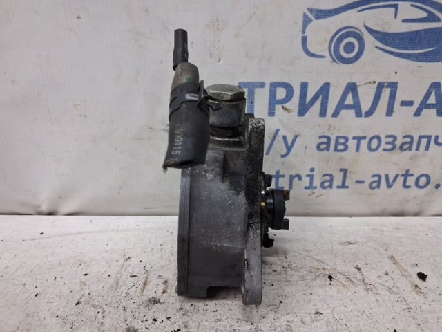 Механический вакуумный насос SH1518G00A MAZDA